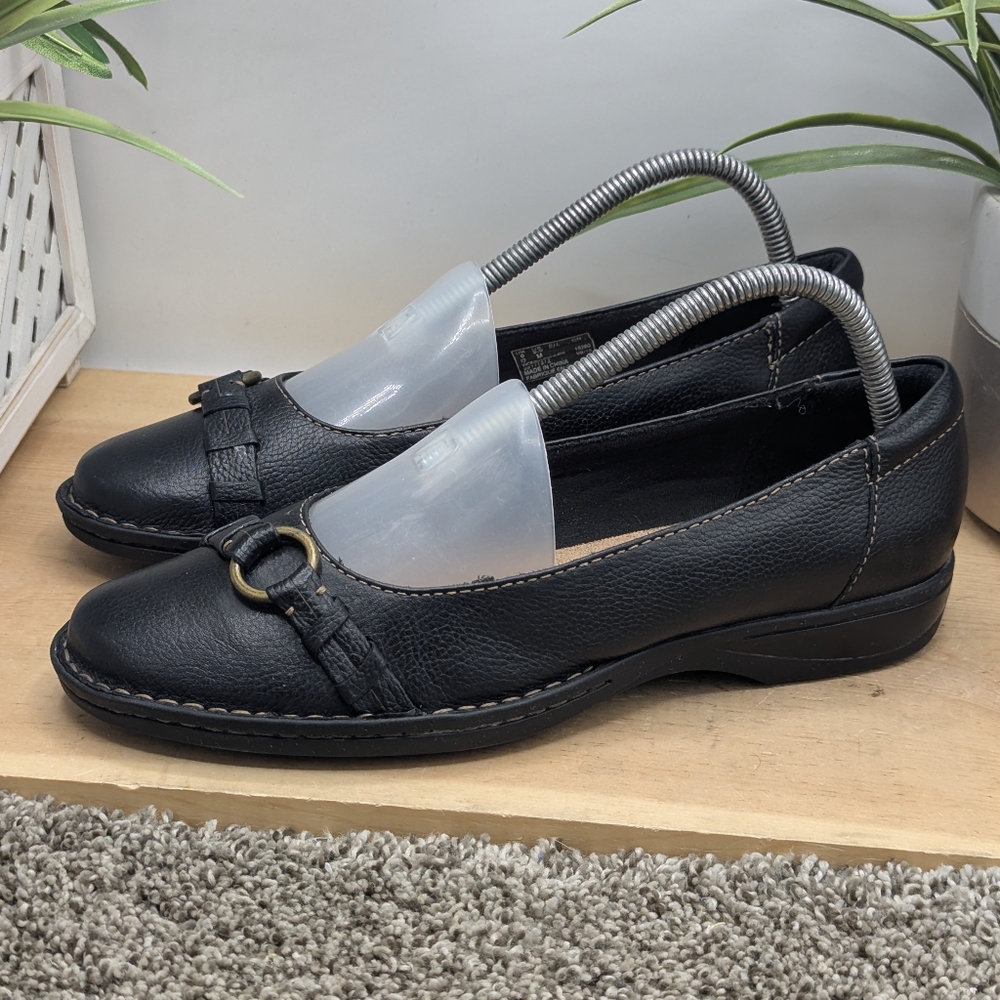 Clark's Collection Black Leather Flats Women's Size 8.5 Work School Casual Shoes